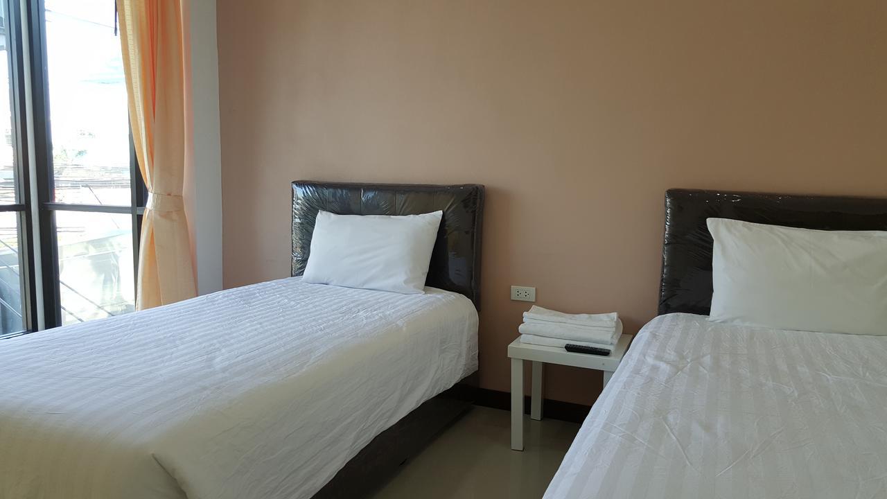 Charoensuk Grand Hotel Kabin Buri Dış mekan fotoğraf