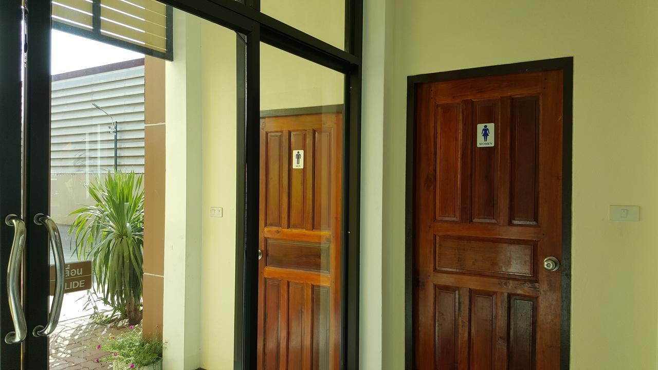 Charoensuk Grand Hotel Kabin Buri Dış mekan fotoğraf